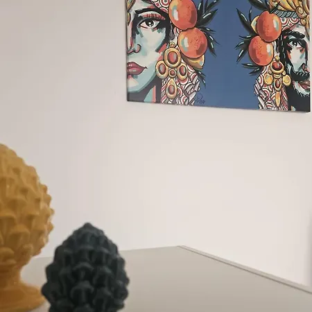 Apartment Mary J *